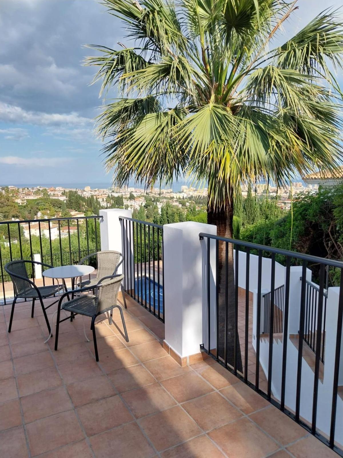 Villa El Salam Campo Mijas 丰希罗拉 外观 照片